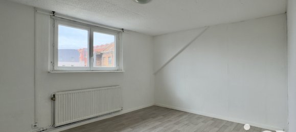 2 bedrooms House in Tourcoing, France No. 218521 15