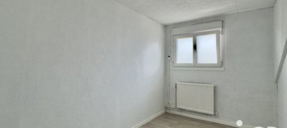 2 bedrooms House in Tourcoing, France No. 218521 20