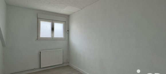 2 bedrooms House in Tourcoing, France No. 218521 17