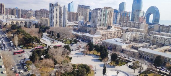 Apartamento de 3 dormitorios en Nasimi, Azerbaijan No. 1529 6