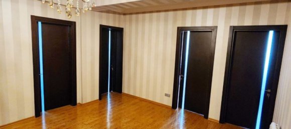 Apartamento de 3 dormitorios en Nasimi, Azerbaijan No. 1529 3