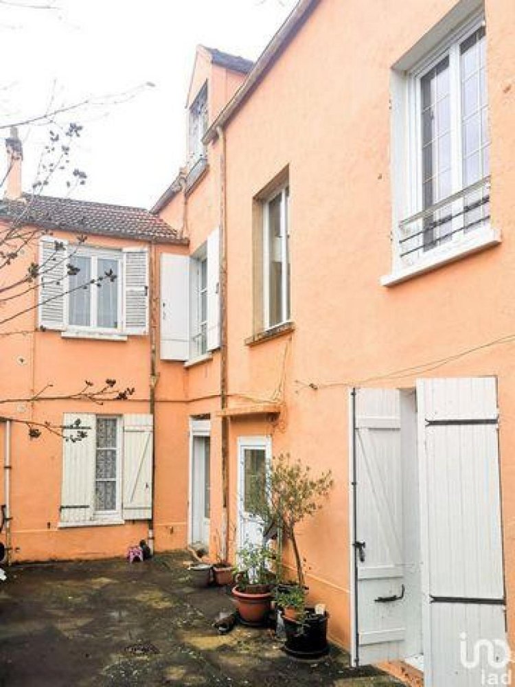 Apartamento com 2 quartos em condomínio em Melun, France N.º 23916