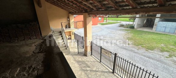 Apartamento de 2 dormitorios en Cuneo, Italy No. 43737 3