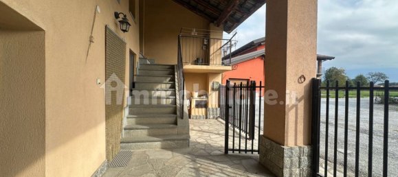 Apartamento de 2 dormitorios en Cuneo, Italy No. 43737 21