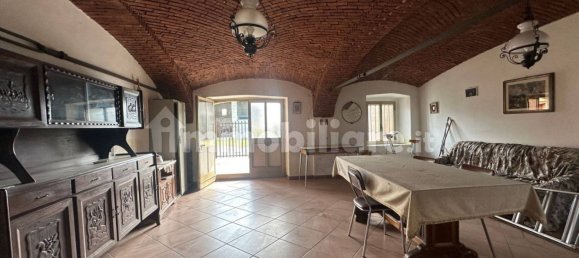 Apartamento de 2 dormitorios en Cuneo, Italy No. 43737 22
