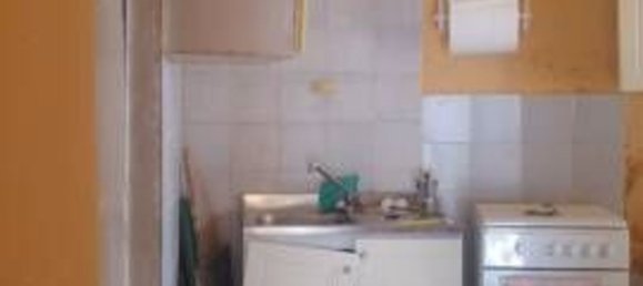 3 rooms Apartment in Rocchetta a Volturno, Italy No. 71441 10