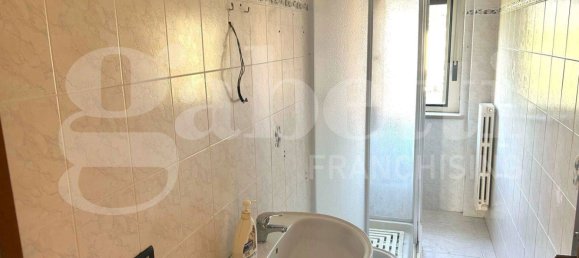 Apartamento de 3 dormitorios en Terracina, Italy No. 11037 7