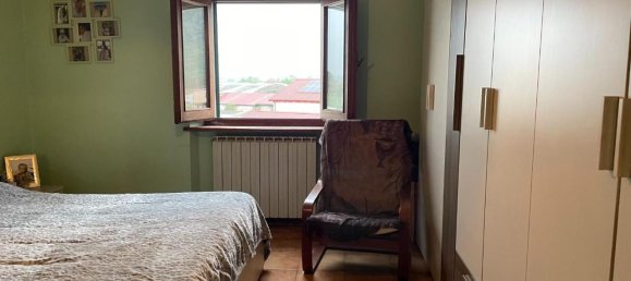 4-salle Appartement à Lucca, Italy No. 111859 12