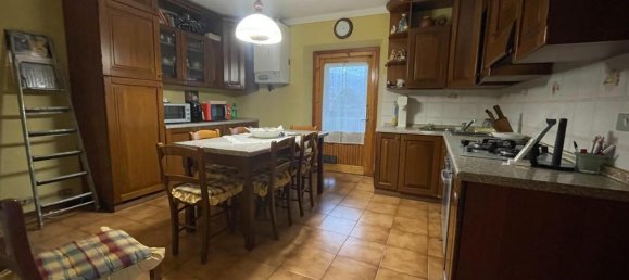 4-salle Appartement à Lucca, Italy No. 111859 5