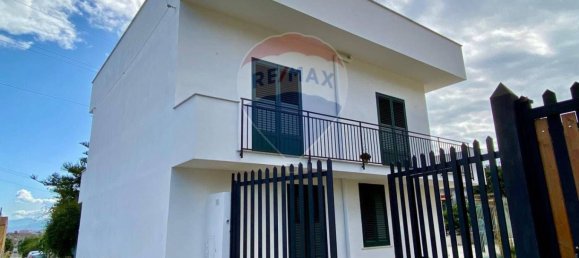 4 Schlafzimmer Villa in Palermo, Italy, Nr. 51352 25