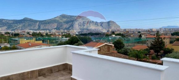 4 Schlafzimmer Villa in Palermo, Italy, Nr. 51352 64