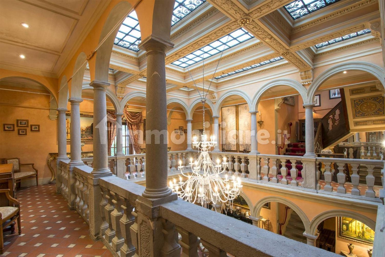 11 غرف نوم فيلا في Castelnuovo di Garfagnana, Italy رقم 213534