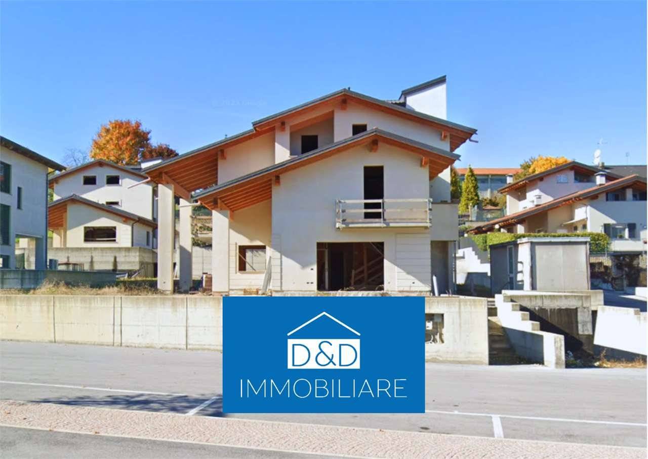 Вилла с 3 спальнями в Мондови, Италия № 227797