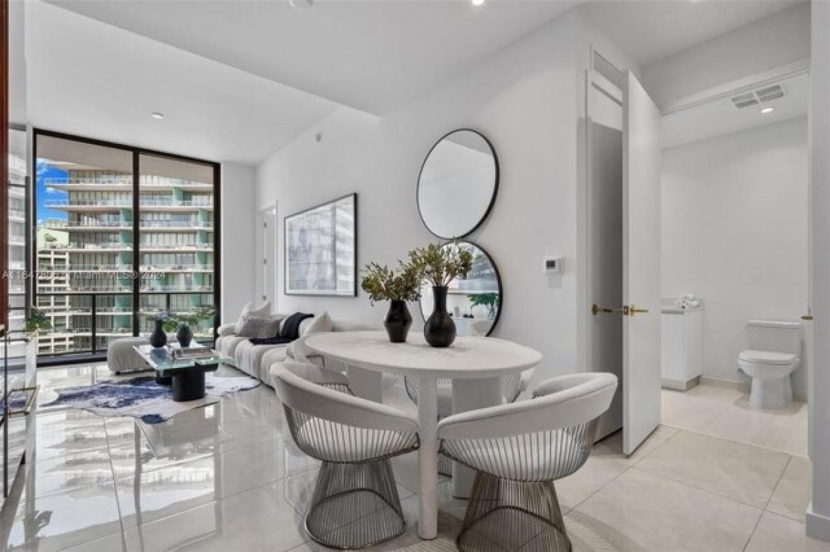 Casa de 2 dormitorios en Miami, USA No. 304636