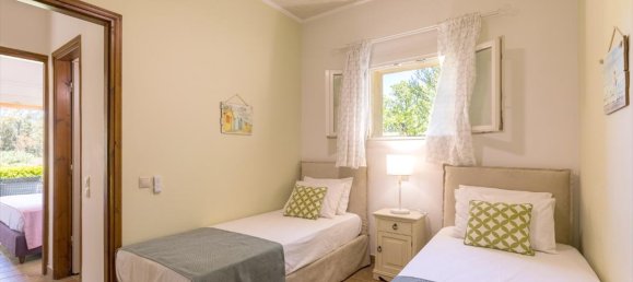 5 bedrooms Villa in Corfu, Greece No. 6730 24