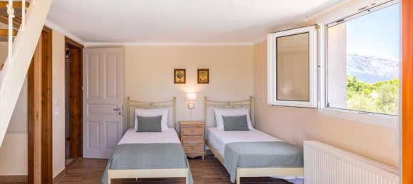 5 bedrooms Villa in Corfu, Greece No. 6730 28