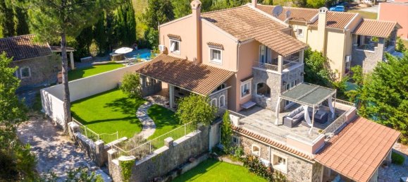 5 bedrooms Villa in Corfu, Greece No. 6730 2