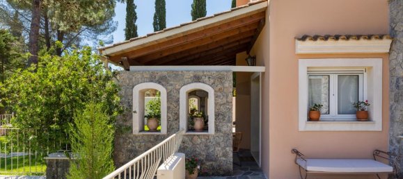 5 bedrooms Villa in Corfu, Greece No. 6730 10