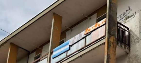 3 Schlafzimmer Wohnung in Tradate, Italy, Nr. 372606 8