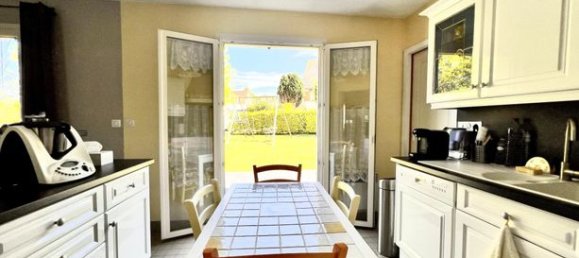 5 rooms House in Val-de-Saane, France No. 353926 7