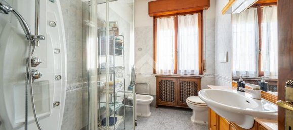 Casa de 6 habitaciónes en Fiorano Modenese, Italy No. 189789 15