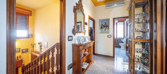 Casa de 6 habitaciónes en Fiorano Modenese, Italy No. 189789 18