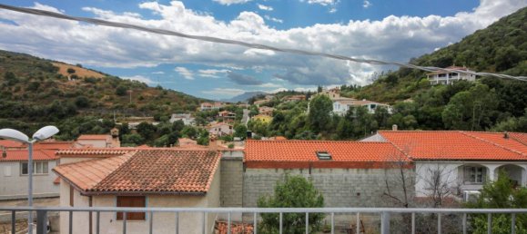 Apartamento de 2 dormitorios en Torpè, Italy No. 278774 6