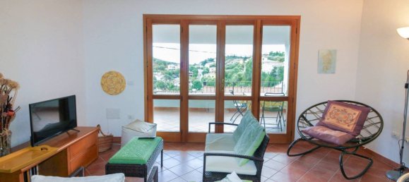 Apartamento de 2 dormitorios en Torpè, Italy No. 278774 13