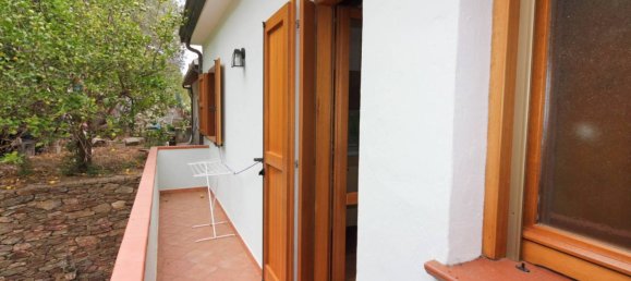 Apartamento de 2 dormitorios en Torpè, Italy No. 278774 23