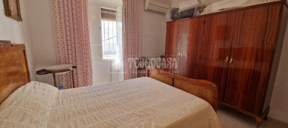 4 rooms House in Andalusia, Spain No. 171982 2