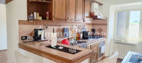 Apartamento de 2 dormitorios en Scandriglia, Italy No. 289610 2