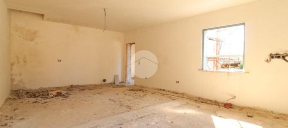 5 bedrooms House in Pianella, Italy No. 371374 11