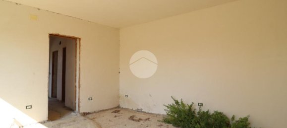 5 bedrooms House in Pianella, Italy No. 371374 19