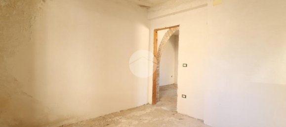 5 bedrooms House in Pianella, Italy No. 371374 21