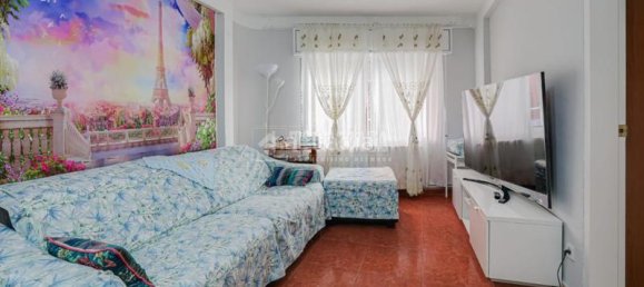 4 bedrooms Apartment in Barcelona, Spain No. 174114 2