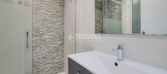 4 bedrooms Apartment in Barcelona, Spain No. 174114 21