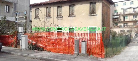 Casa de 3 divisões em Venice, Italy N.º 230467 3