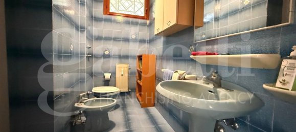 3 rooms Apartment in Monza, Italy No. 314714 17