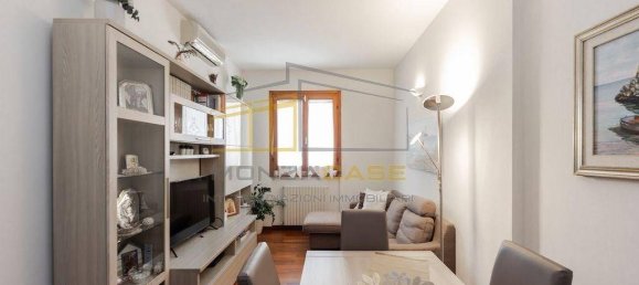 2 bedrooms Apartment in Monza, Italy No. 332229 10