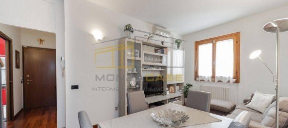 2 bedrooms Apartment in Monza, Italy No. 332229 8