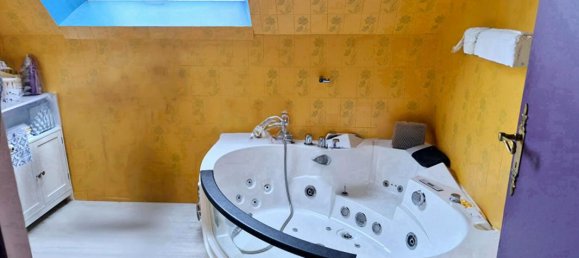 4 bedrooms House in Caudan, France No. 65072 13