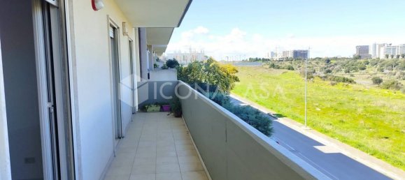 Apartamento de 4 divisões em Bari, Italy N.º 27269 24