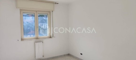 Apartamento de 4 divisões em Bari, Italy N.º 27269 13