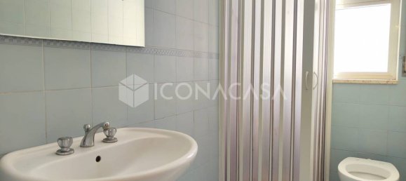 Apartamento de 4 divisões em Bari, Italy N.º 27269 7