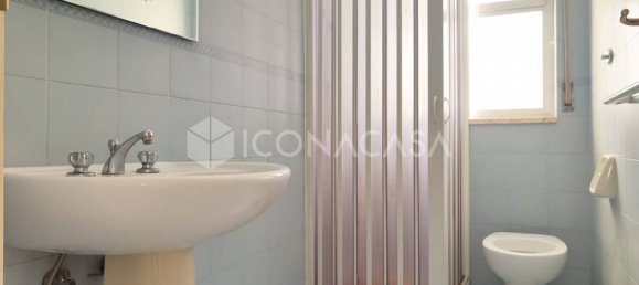 Apartamento de 4 divisões em Bari, Italy N.º 27269 10