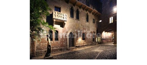 Propiedad comercial de 2 habitaciónes en Verona, Italy No. 272997 4