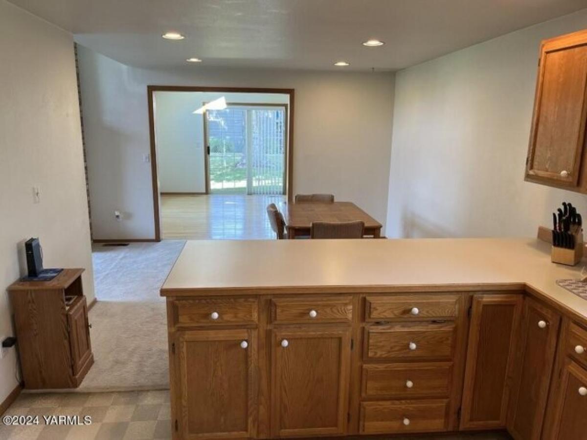 3 bedrooms House in Yakima, USA No. 399756