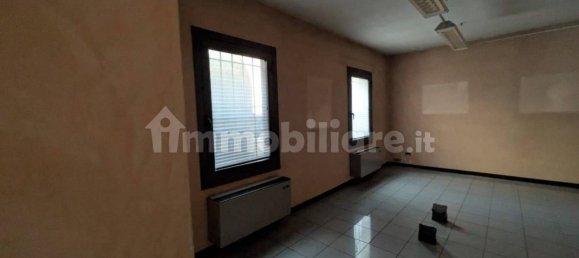 3 Schlafzimmer Haus in Locate di Triulzi, Italy, Nr. 319972 6