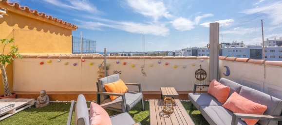 3 Schlafzimmer Penthouse in Fuengirola, Spain, Nr. 61730 10