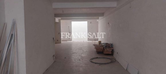  محل تجاري في Msida, Malta 140متر مربع رقم 11970 4